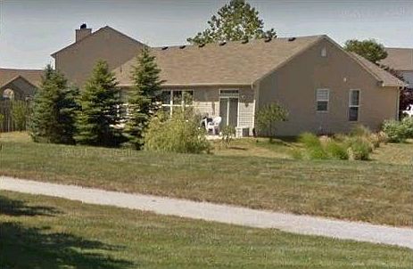 2nd image of 654 Daniel Ct