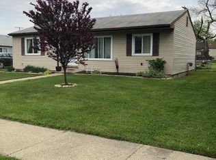 3621 Barry St, Wayne, MI 48184