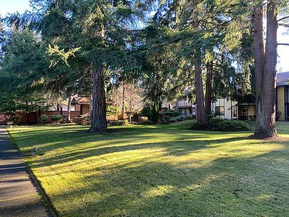 2nd image of 1717 150th Ave SE APT 27