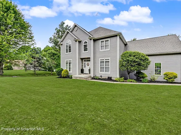 26 Douglas Dr #L-1, Covington Township, PA 18424