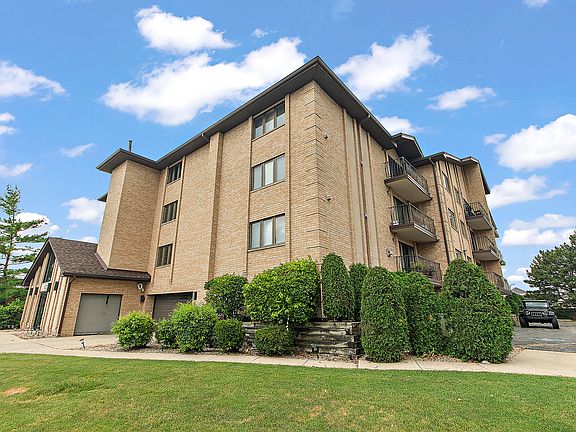 2nd image of 11020 S Keating Ave APT 202