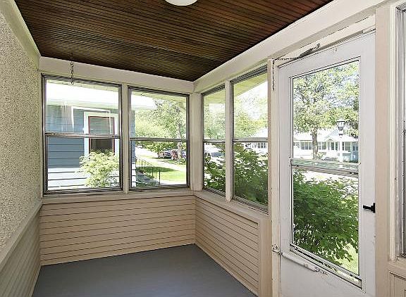 2nd image of 1382 Juliet Ave