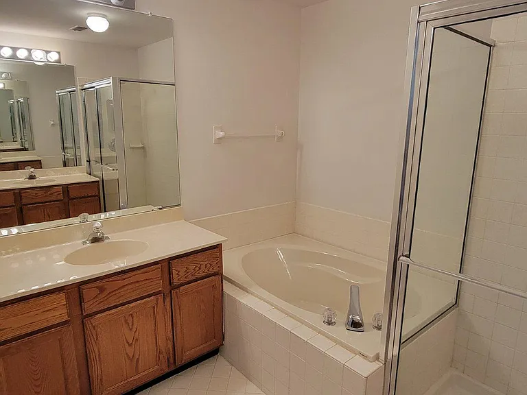 5603 Constitution Ct — Photo 22