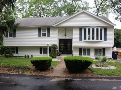 26 Angell Rd, North Providence, RI, 02904