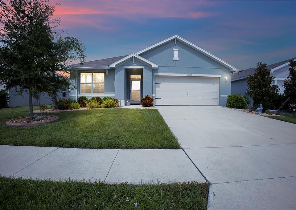 1st image of 25405 E Lenox Cir