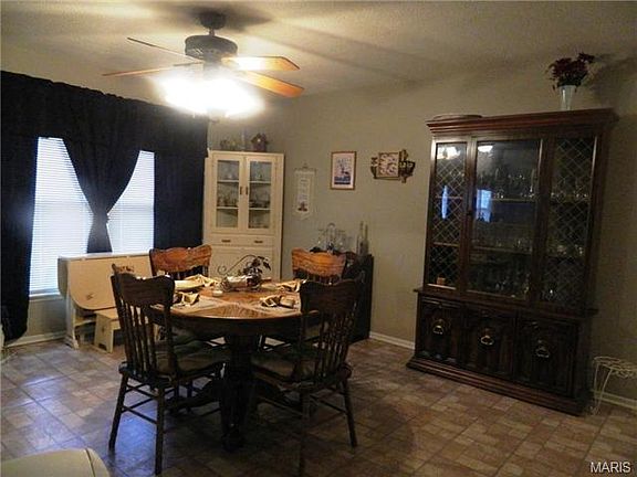 5th image of 1250 Dana Ave