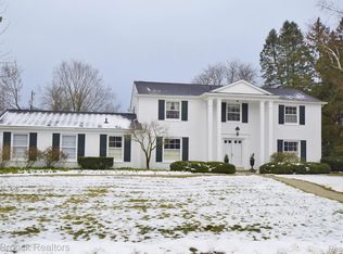 1339 Aberdovey Pl, Bloomfield Hills, MI 48301