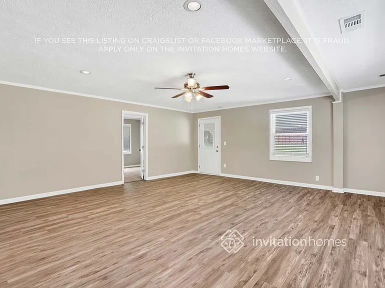 1808 Spring Rd — Photo 4