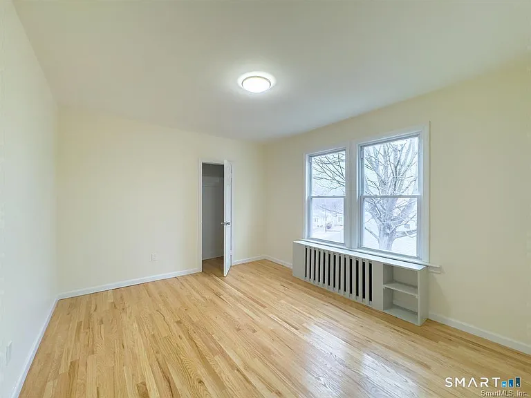 23 Lake St — Photo 15