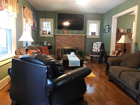 4th image of 150 Fairfield Ave