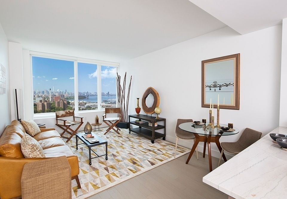 1st image of 86 Fleet Pl APT 10T