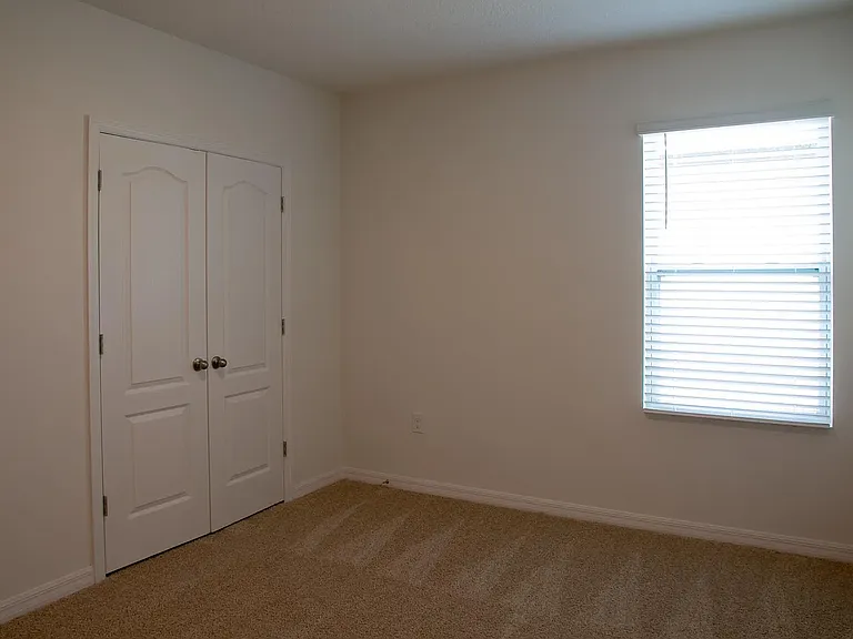 217 Duke Dr — Photo 56