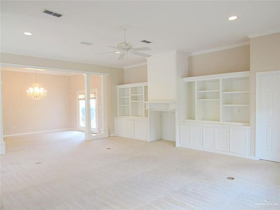 3rd image of 2809 River Rock Dr
