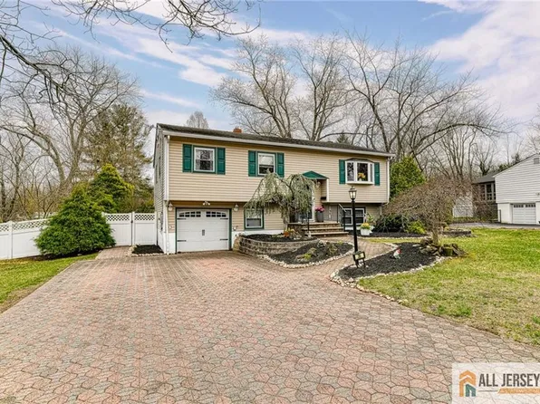 38 Frost Ave, East Brunswick, NJ 08816