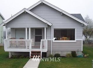8432 S Yakima Ave, Tacoma, WA