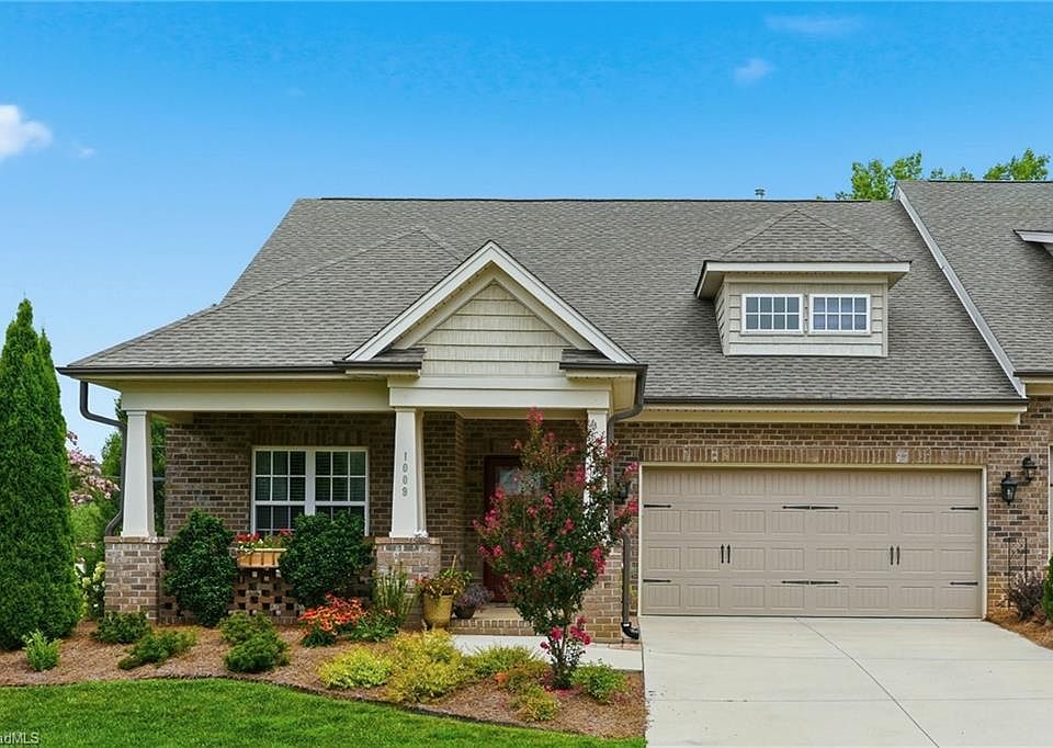 1st image of 1009 Beechcrest Dr