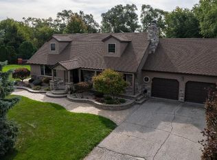 7001 W 108th Ave, Crown Point, IN 46307