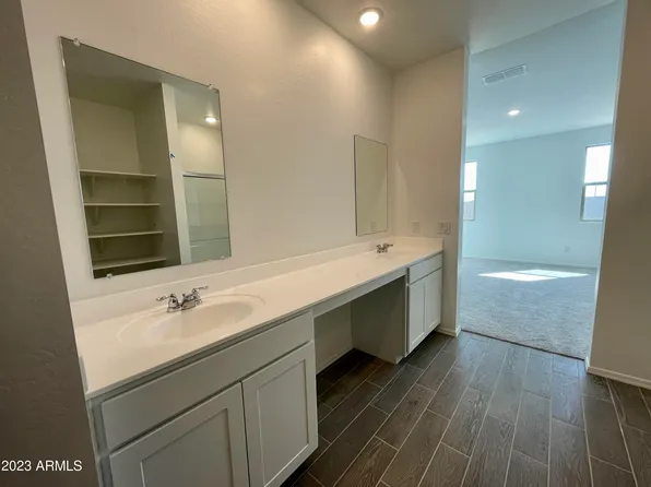 46821 W MELLEN Lane, Maricopa, AZ 85139