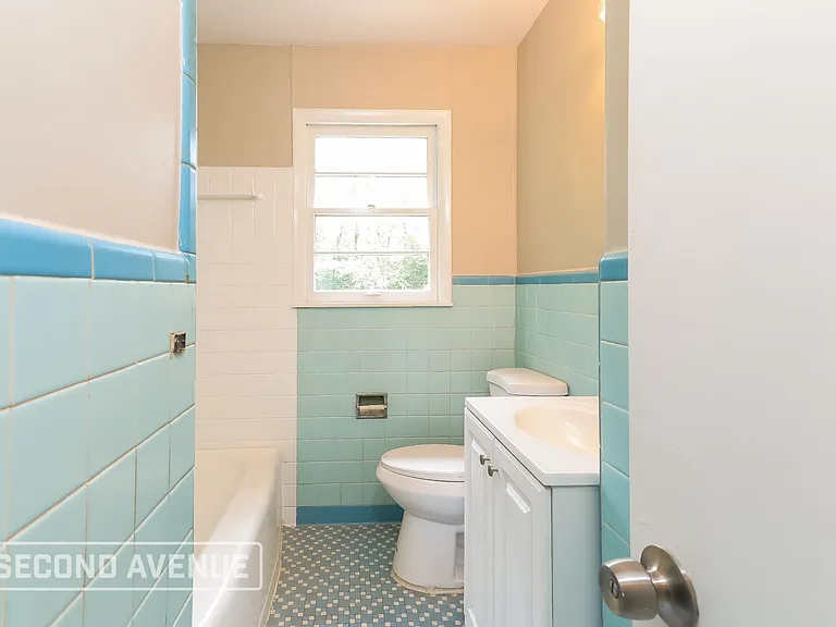 241 Lake Drive Cir NE — Photo 9