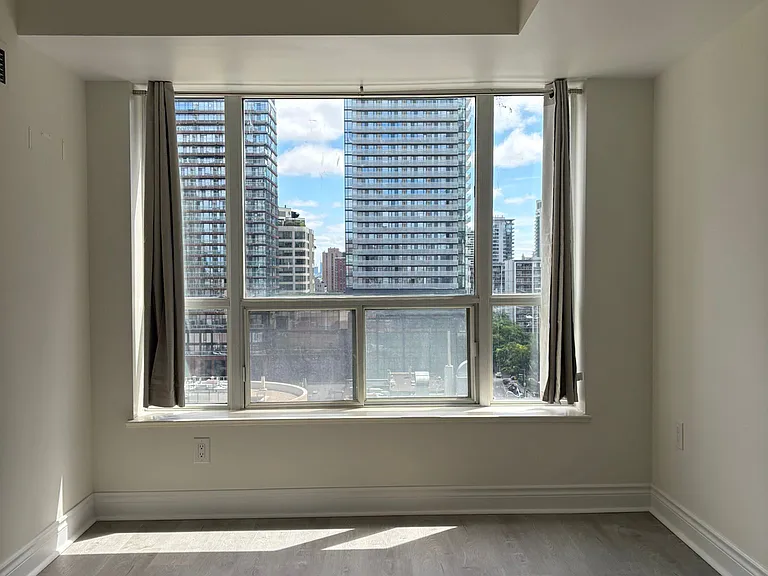 887 Bay St #1203 — Photo 10