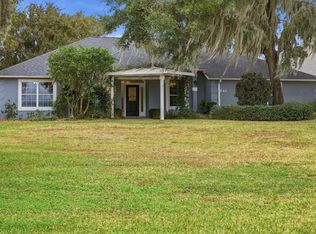 241 Crystal Cove Dr, Palatka, FL 32177