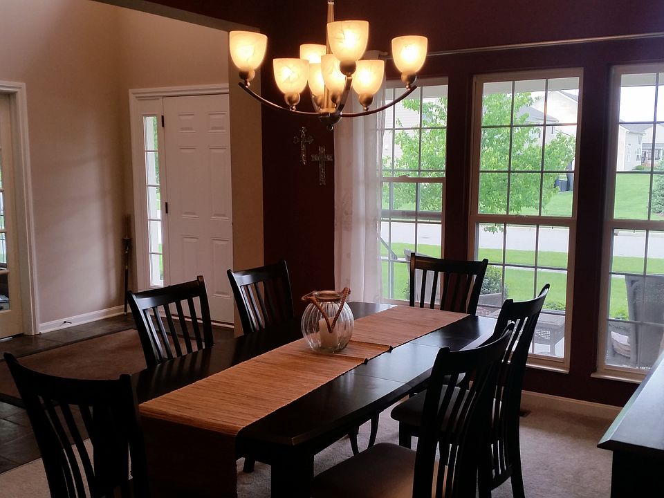 Formal dining room off foyer