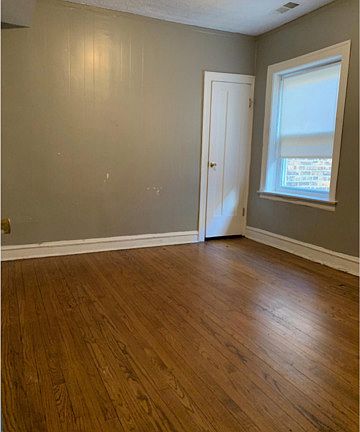 5th image of 8120 S Maryland Ave APT 2