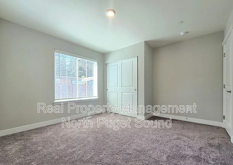 8303 Gilman Way — Photo 18