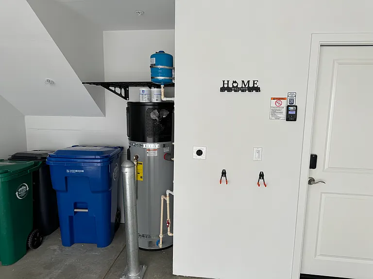 435 Martin Mariner Ave — Photo 11