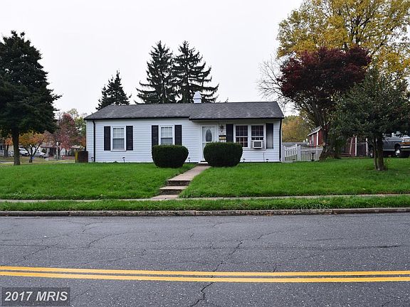 2nd image of 428 Carrollton Dr