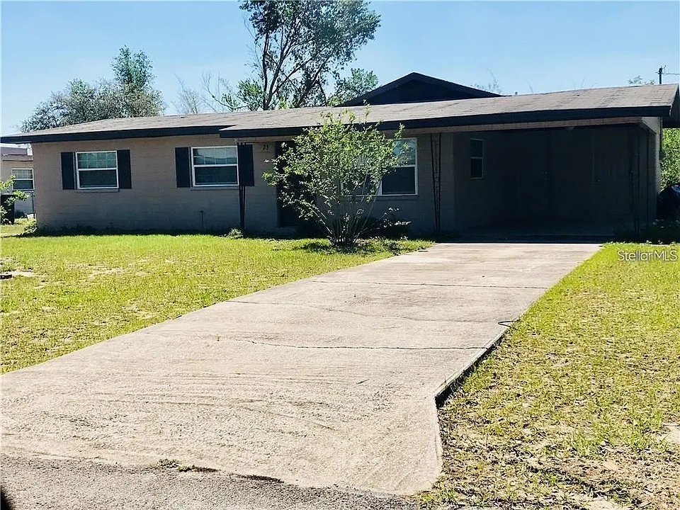 23 College Dr
