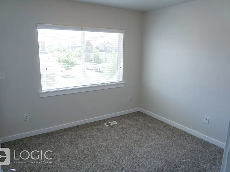 15180 S Gunpowder Ct — Photo 25