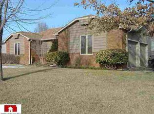 2004 N Westfield St, Wichita, KS 67212