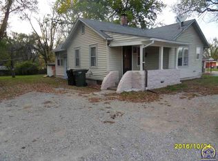 2007 SE California Ave, Topeka, KS 66607