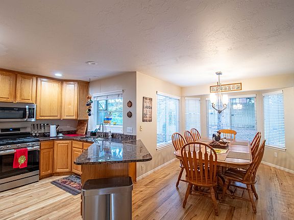 4th image of 2288 E Emerald Hills Ct