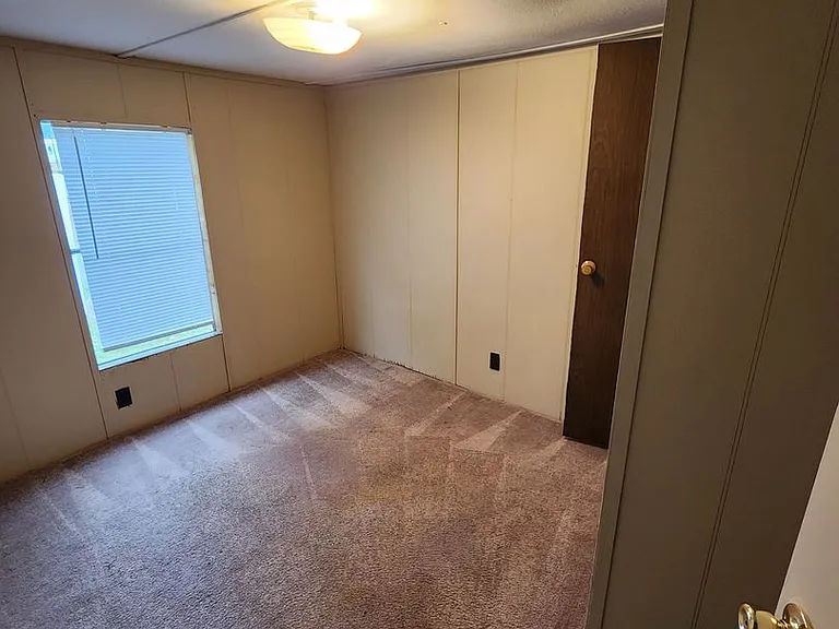 1219 W Oglethorpe Hwy — Photo 20