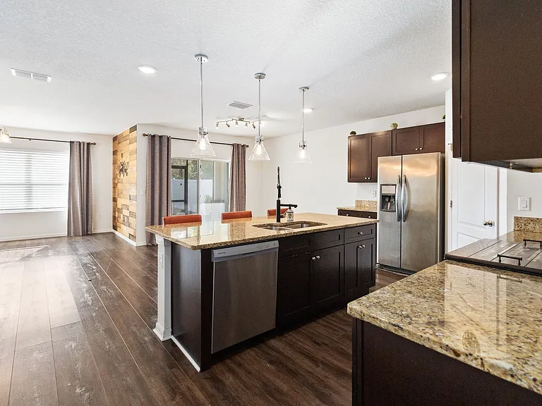 1803 Rain Lily Pl — Photo 5