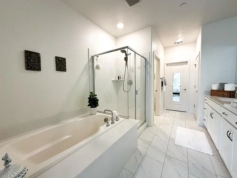 2957 Honey Opal Ave — Photo 12