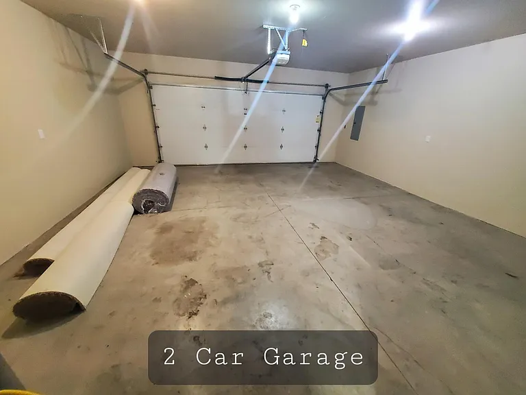 2403 N Water St — Photo 16
