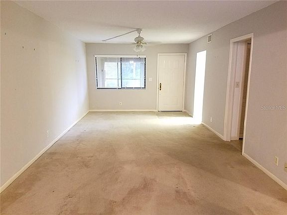 5th image of 3078 Eastland Blvd Unit 211