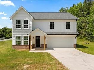 3070 Carrollwood Dr, Winston Salem, NC 27103