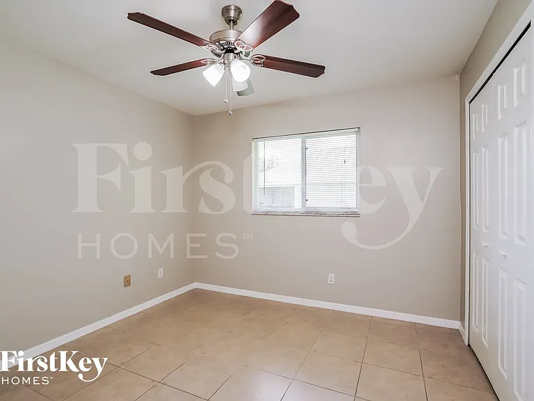 8381 Bahamas Rd — Photo 13