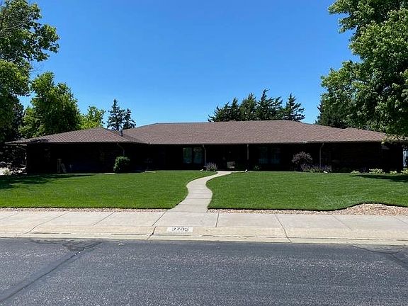 2nd image of 3705 Thunderbird Dr