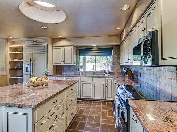 4th image of 5808 E Paseo Dulce