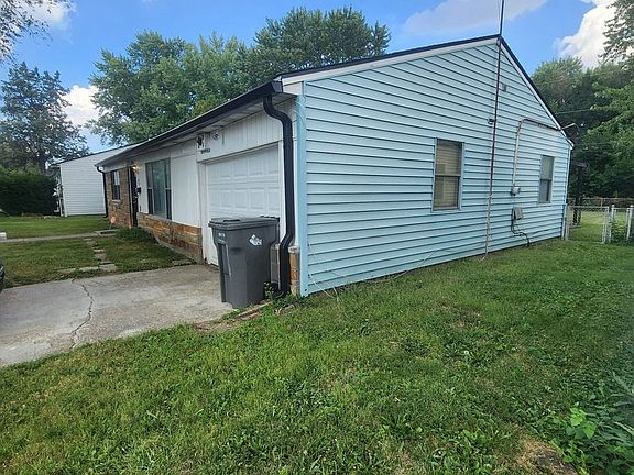 3rd image of 2713 Manlove Ave