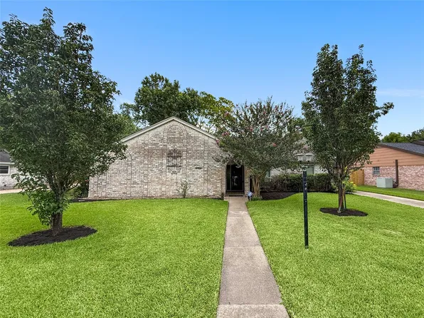 11639 Chuckson Dr, Houston, TX 77065