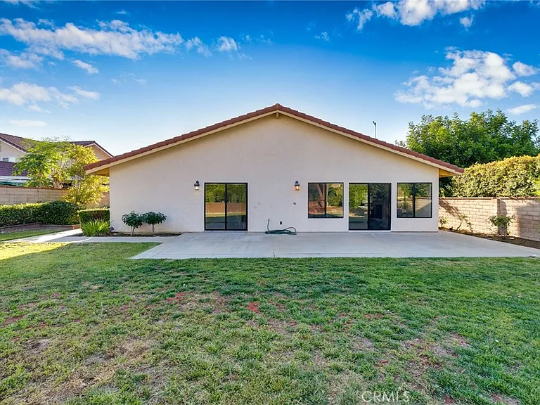 19450 Branding Iron Rd — Photo 34