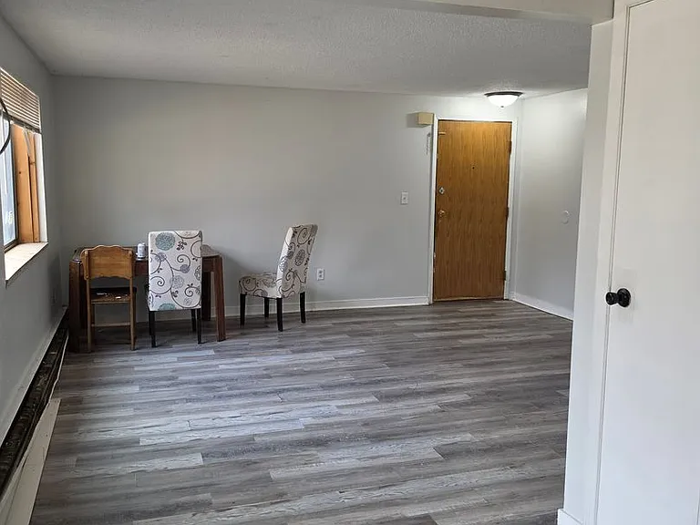 800 N Omaha Ave — Photo 14