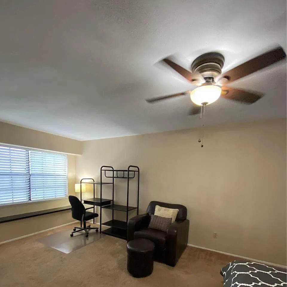 7916 Aaron Cir — Photo 2