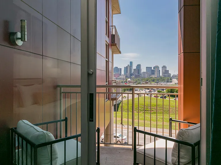 2115 Yeaman Pl #306 — Photo 36